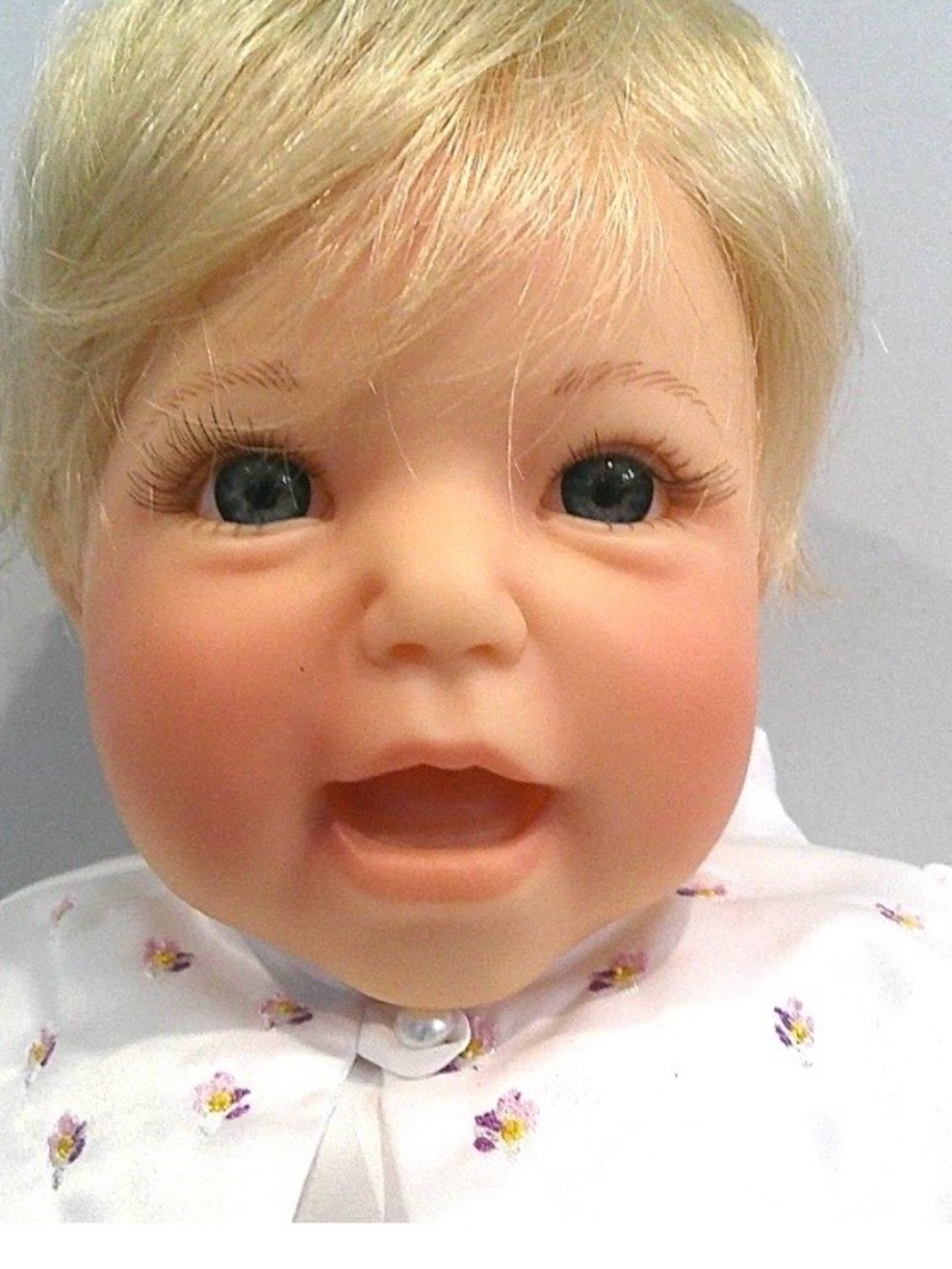 Lee Middleton Blonde beatiful doll